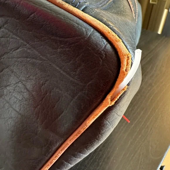 Dior vintage leather Duffel carry on bag - Picture 13 of 15